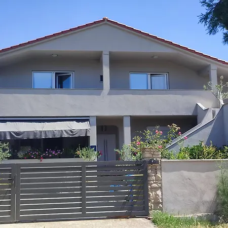 Pezic Apartment Pula