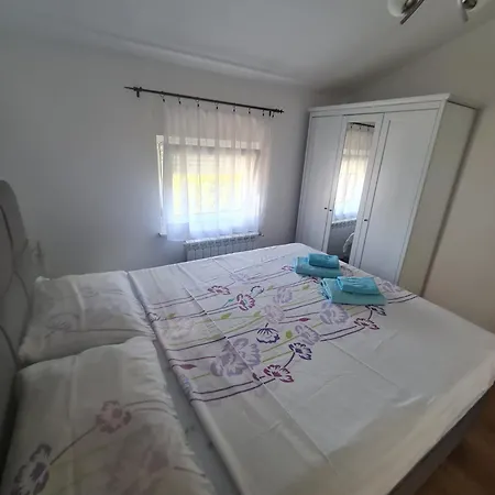 Pezic Apartment Pula